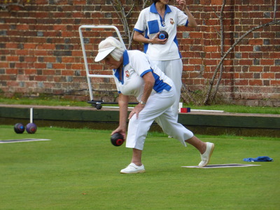 Long time lady at Marlow Elizabeth Bamford up against Angela Moss.