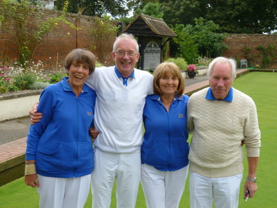 Mixed Aussie Pairs Finalists.