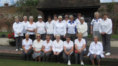 Ladies Captain Mrs Felicity Rees with all players